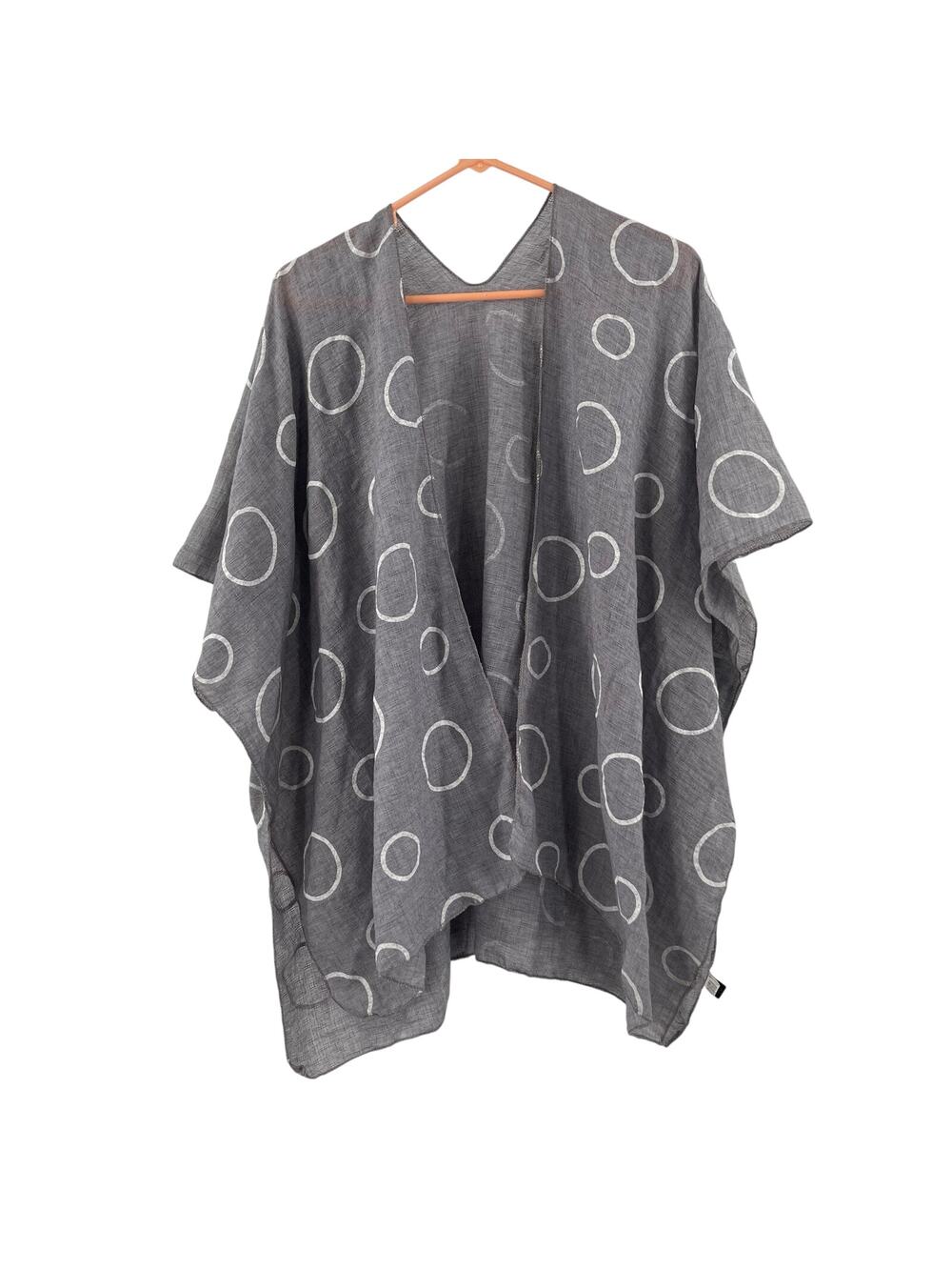 TREZO Wrap Shawl Circles Lagenlook Gray White Artsy Art Funky Cotton Blend Light